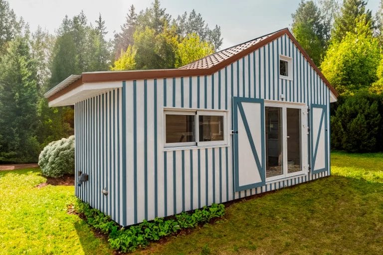 cabanon bleu 04